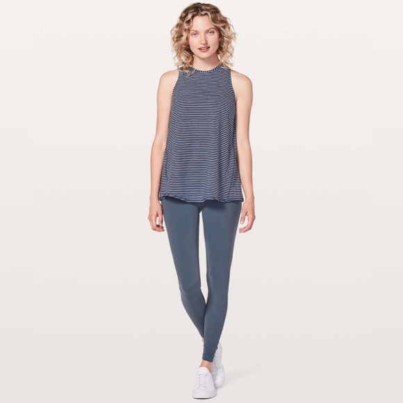 NWT Lululemon All Tied Up Tank Blue stripes - Picture 6 of 12